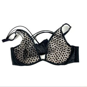 VICTORIA SECRET BLACK MESH UNLINED PLUNGE BRA